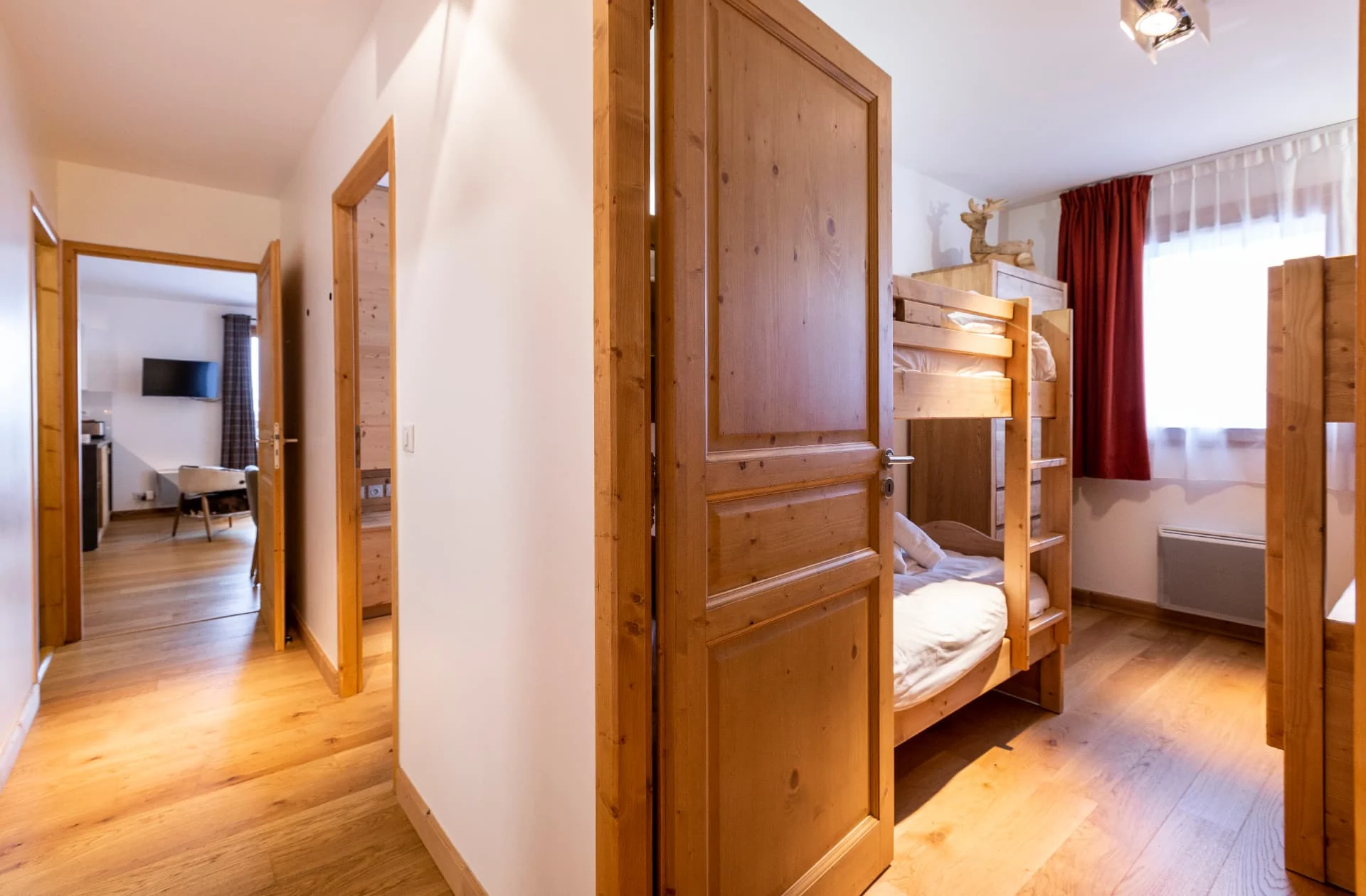 Distribution des chambres de l'appartement Mouflon avec lits superposés en enfilade