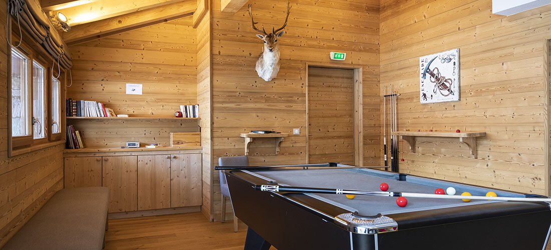 Le billard du salon de réception